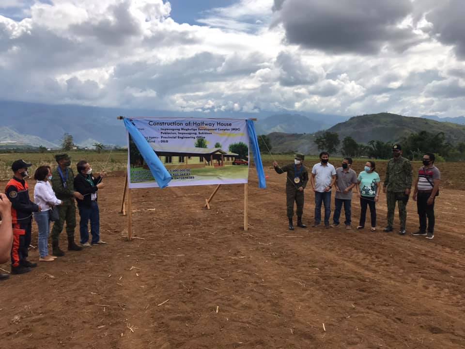 Impasugong donates land for ex-NPA rebels "rehab center"